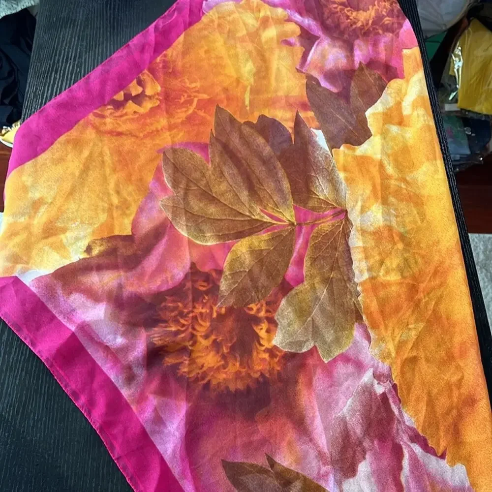 Vintage Elaine Gold Elegant Pink and Gold Women's Scarf